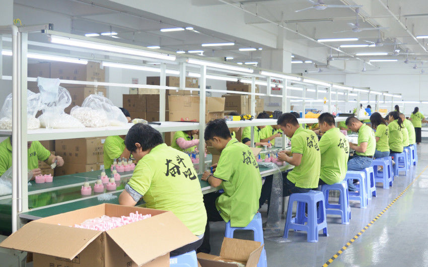 Shenzhen Xiaohongbao Technology Co., Ltd. linha de produção do fabricante